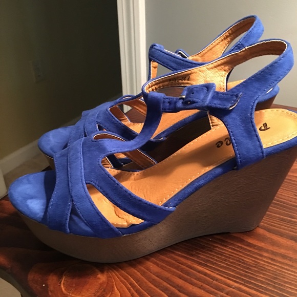 royal blue dress sandals
